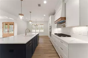 9220 Waldrip Rd, Gainesville, GA 30506 - Photo 4