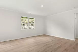 3887 Donetta Dr, Atlanta, GA 30349 - Photo 10