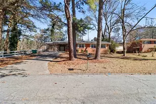 4436 Hillpine Rd, Forest Park, GA 30297 - Photo 4