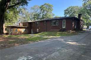 2498 Johnson Dr, Atlanta, GA 30340 - Photo 2