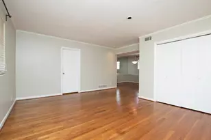 3660 Peachtree Rd NE, Atlanta, GA 30319 - Photo 4