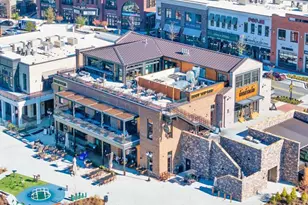 2255 Windsor Blfs Dr, Cumming, GA 30041 - Photo 38