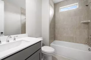 2255 Windsor Blfs Dr, Cumming, GA 30041 - Photo 10