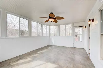 1039 Avery Creek Drive, Woodstock, GA 30188 - Photo 10