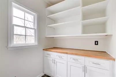 1039 Avery Creek Drive, Woodstock, GA 30188 - Photo 8