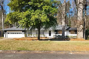 2636 Whiteleigh Ct NE, Atlanta, GA 30345 - Photo 2