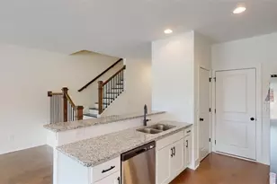 5873 Greystone Dr, Lithonia, GA 30058 - Photo 6