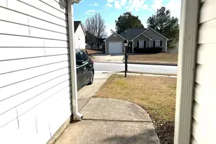 652 Windy Way, Stockbridge, GA 30281 - Photo 20