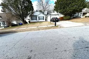 652 Windy Way, Stockbridge, GA 30281 - Photo 1
