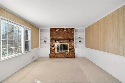 4919 Olde Village Court, Dunwoody, GA 30338 - Photo 8