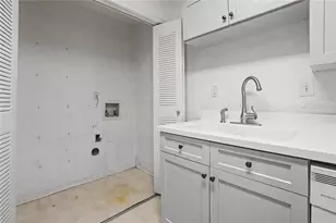 319 Park Ridge Cir, Marietta, GA 30068 - Photo 20