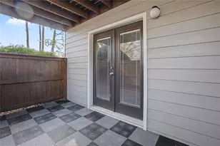 319 Park Ridge Cir, Marietta, GA 30068 - Photo 8