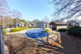 319 Park Ridge Cir, Marietta, GA 30068 - Photo 24