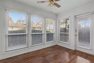 319 Park Ridge Cir, Marietta, GA 30068 - Photo 12