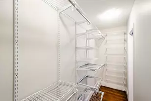 399 Hammond Dr, Atlanta, GA 30328 - Photo 22