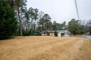 399 Hammond Dr, Atlanta, GA 30328 - Photo 46
