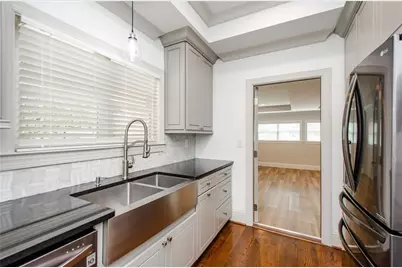 399 Hammond Drive, Atlanta, GA 30328 - Photo 14