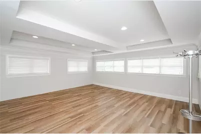 399 Hammond Drive, Atlanta, GA 30328 - Photo 18