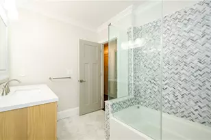 399 Hammond Dr, Atlanta, GA 30328 - Photo 32