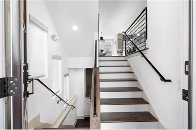 519 Broadview Lane NE, Atlanta, GA 30324 - Photo 8