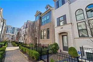 519 Broadview Ln NE, Atlanta, GA 30324 - Photo 2