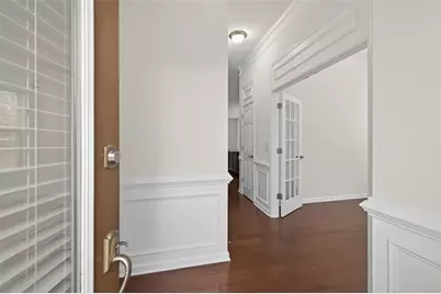 1710 Faulkland Avenue NE, Atlanta, GA 30329 - Photo 6