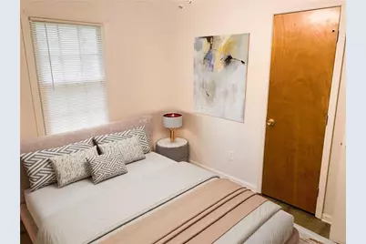 1551 Ferno Drive NW, Atlanta, GA 30318 - Photo 8