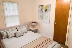 1551 Ferno Dr NW, Atlanta, GA 30318 - Photo 8