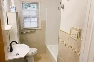 1551 Ferno Dr NW, Atlanta, GA 30318 - Photo 10