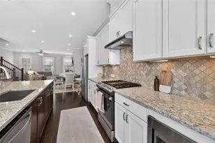 7012 Seneca Ct, Roswell, GA 30076 - Photo 14