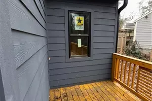 2005 Arlington Cir NW, Atlanta, GA 30318 - Photo 16