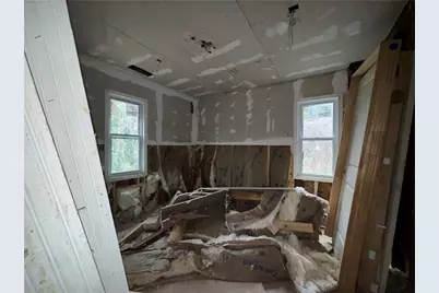 2005 Arlington Circle NW, Atlanta, GA 30318 - Photo 12