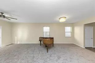 2896 S Hills, Riverdale, GA 30296 - Photo 4