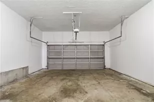 2341 Waterford Ln, Snellville, GA 30078 - Photo 38