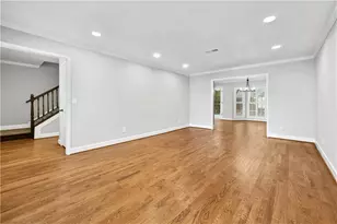 102 Defoors Mill Dr NW, Atlanta, GA 30318 - Photo 8