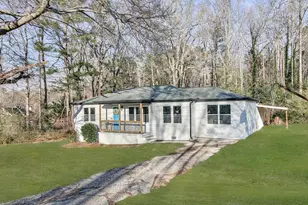 5205 Silhouette Ln, Mableton, GA 30126 - Photo 2