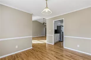 285 Tyson Cir, Roswell, GA 30076 - Photo 8