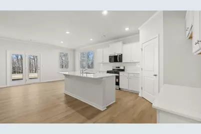 64 King Village, Braselton, GA 30517 - Photo 6