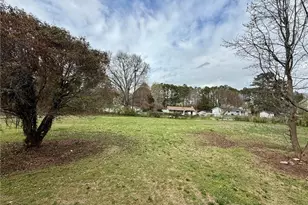 8117 Attleboro Dr, Jonesboro, GA 30238 - Photo 14