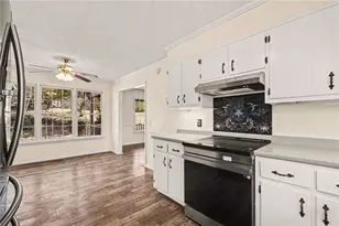 2978 Cascade Cir, Gainesville, GA 30504 - Photo 8