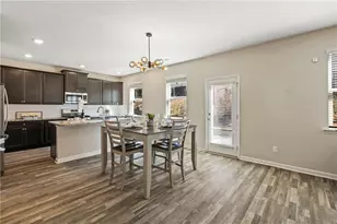 315 Coverview Ct, Jonesboro, GA 30238 - Photo 6