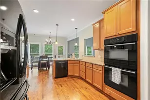 4915 Lazy Creek Ct, Cumming, GA 30028 - Photo 14