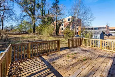 684 S Elizabeth Place NW, Atlanta, GA 30318 - Photo 16