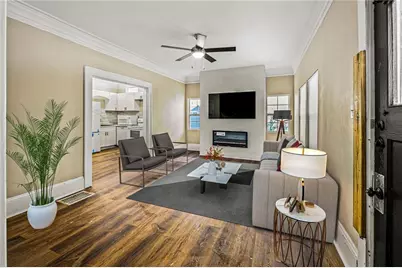 684 S Elizabeth Place NW, Atlanta, GA 30318 - Photo 2