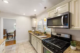 2524 SE Tilson Dr SE, Atlanta, GA 30317 - Photo 14