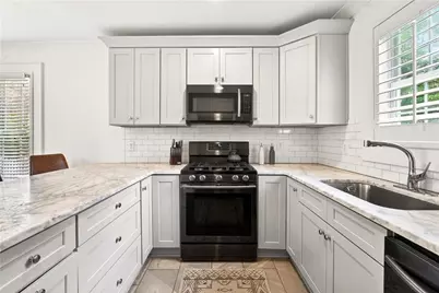 120 Ashland Drive NE, Atlanta, GA 30307 - Photo 14