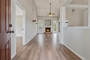 76 Monarch Ct, Dallas, GA 30132 - Photo 4