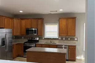 7637 Forest Glen Way, Lithia Springs, GA 30122 - Photo 4