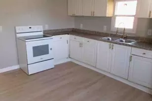 1195 Lawton Dr, Macon, GA 31201 - Photo 6