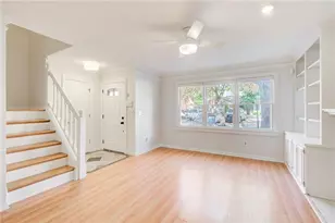 879 Lenox Oaks Cir NE, Atlanta, GA 30324 - Photo 4